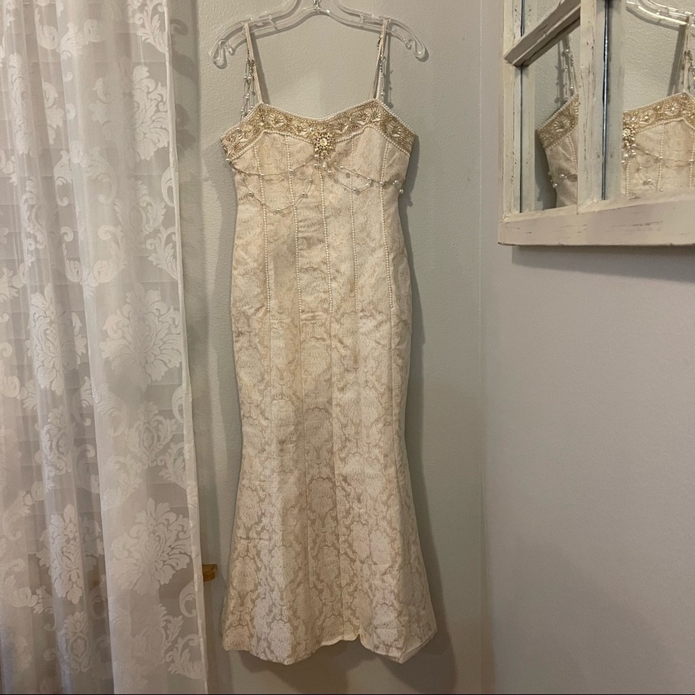 My March Formal Midi Dress Beige Pearls New Without Tags Womens Size Small